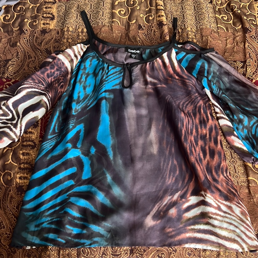 Bebe animal print blouse size small